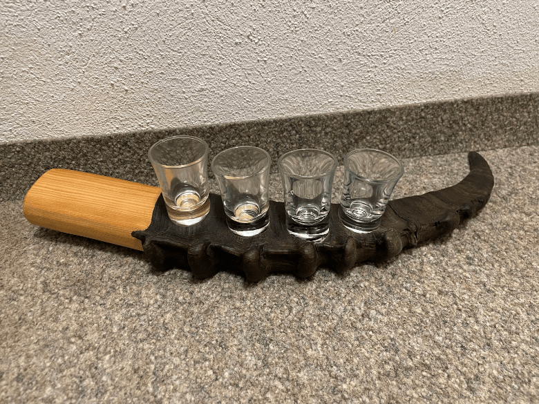 Schnapsgläserhalter